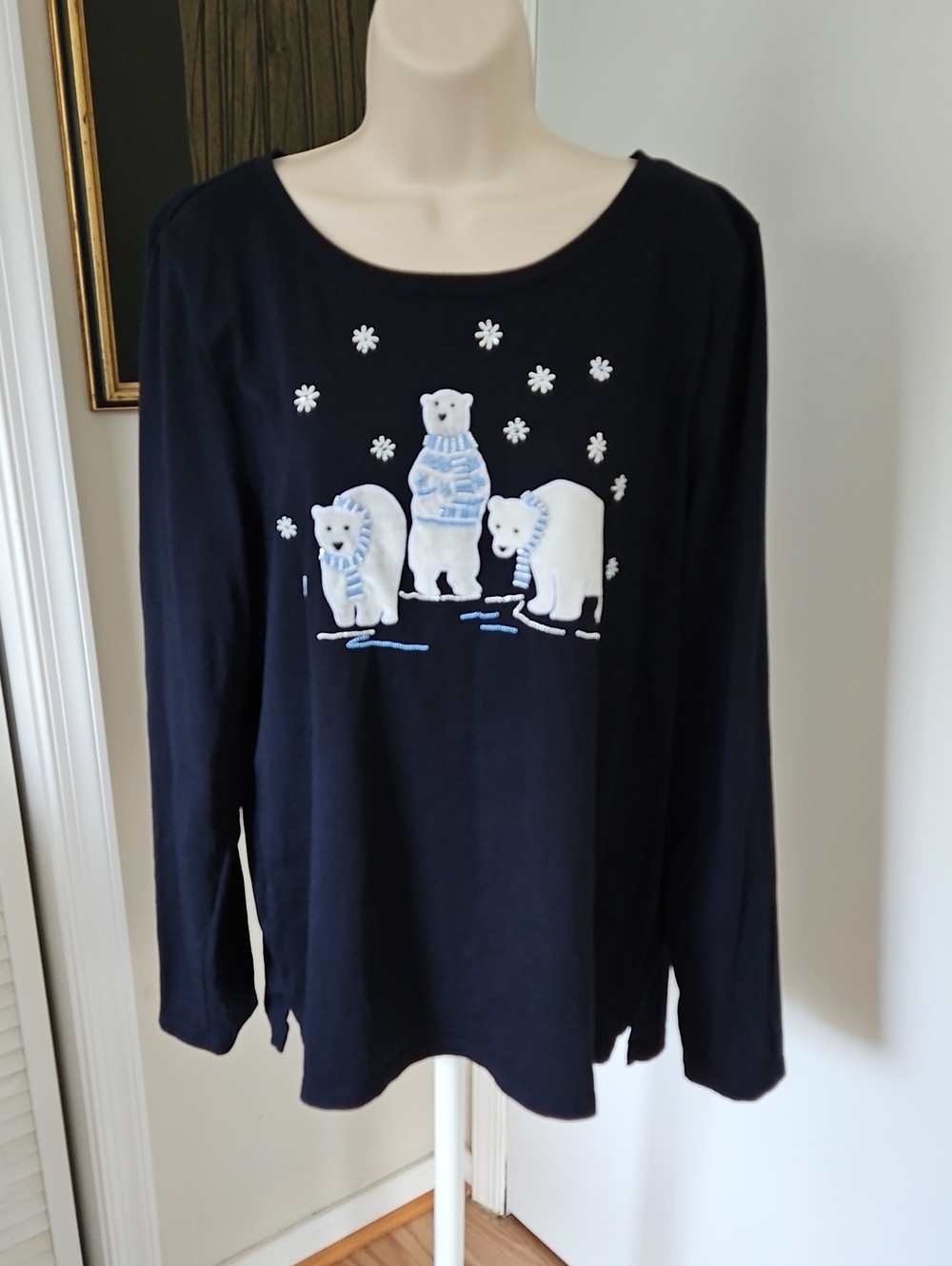Talbots Embellished Velvet Polar Bear Tee Size XL